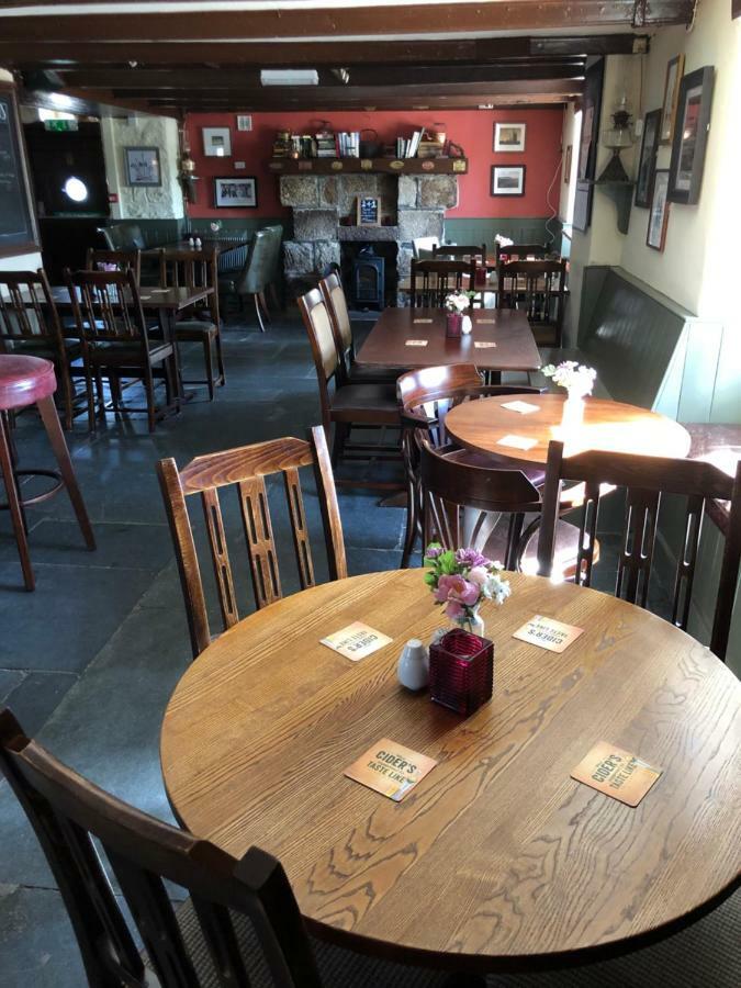 The Engine Inn Пензанс Екстериор снимка